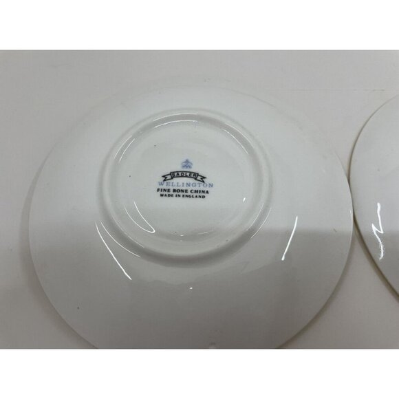 Sadler Wellington Bone China Poinsettia Tea Cups & Saucers Set of 2 Holiday - Picture 4 of 10